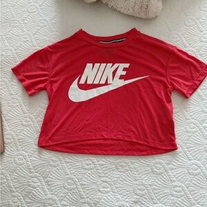 Nike Red cropped top like new